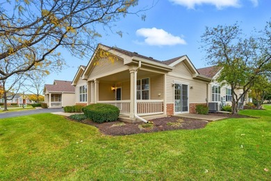 Welcome to this beautiful RANCH townhome situated on a premium on Carillon Lakes 3 Hole Course in Illinois - for sale on GolfHomes.com, golf home, golf lot
