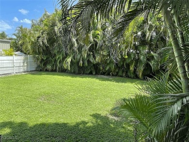 Designed and built in 1973 by and for the noted SW Florida on Fort Myers Country Club in Florida - for sale on GolfHomes.com, golf home, golf lot