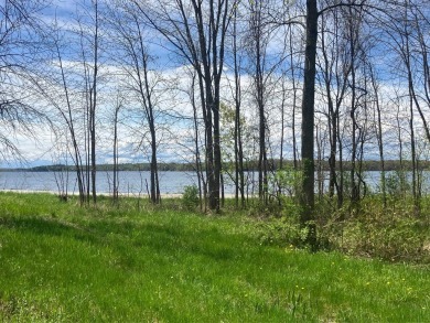 8.13  lot with lake frontage on Lake Champlain. This property on Alburg Golf Links in Vermont - for sale on GolfHomes.com, golf home, golf lot