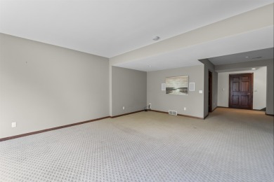 Show 5/28. Located in the private gated Bishops Bay community in on Bishops Bay Country Club in Wisconsin - for sale on GolfHomes.com, golf home, golf lot