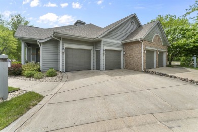 Show 5/28. Located in the private gated Bishops Bay community in on Bishops Bay Country Club in Wisconsin - for sale on GolfHomes.com, golf home, golf lot