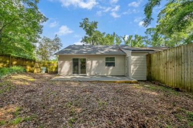Nestled at the top of a quiet street off of Hilaman Golf Course on Hilaman Park Golf Course in Florida - for sale on GolfHomes.com, golf home, golf lot