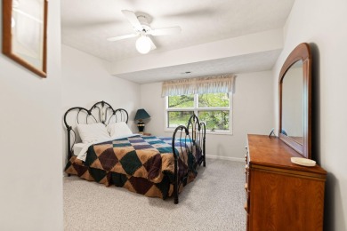 Spacious Lakeview Upper level 3 bedroom 2 full bath condo on Woodson Bend Resort in Kentucky - for sale on GolfHomes.com, golf home, golf lot