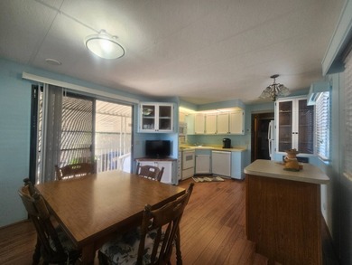 This spacious golf course home features a large 1 bedroom, 1 on Viewpoint Golf Resort in Arizona - for sale on GolfHomes.com, golf home, golf lot