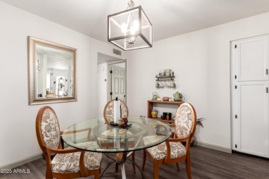 Beautiful, fully updated, 2bed/bath home in the highly desired on Ahwatukee Country Club in Arizona - for sale on GolfHomes.com, golf home, golf lot