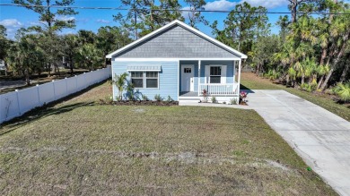 Under contract-accepting backup offers. Cute as a button!!! This on Bobcat Trail Golf Club in Florida - for sale on GolfHomes.com, golf home, golf lot