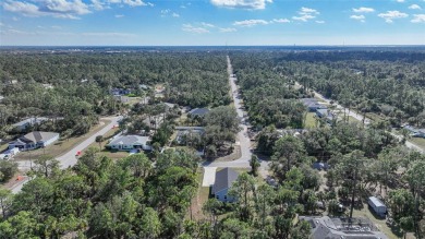 Under contract-accepting backup offers. Cute as a button!!! This on Bobcat Trail Golf Club in Florida - for sale on GolfHomes.com, golf home, golf lot