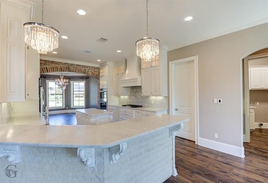 Luxury Living on the 11th Hole in Stonebridge 

Welcome to on The Golf Club At StoneBridge in Louisiana - for sale on GolfHomes.com, golf home, golf lot