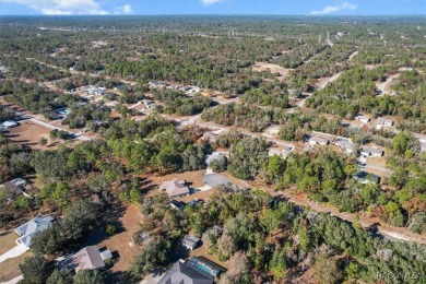 Peace & Privacy in this 3/2/2 CITRUS SPRINGS HOME! Great on Citrus Springs Country Club in Florida - for sale on GolfHomes.com, golf home, golf lot