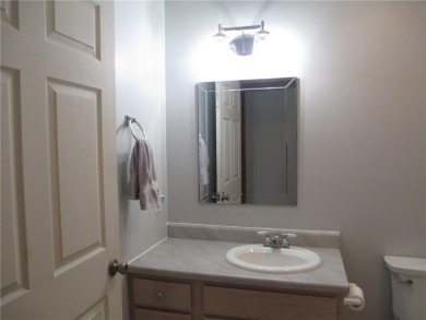 Move in ready Ranch home is waiting for YOU!! Well maintained 3 on Holiday Island Golf Course in Arkansas - for sale on GolfHomes.com, golf home, golf lot