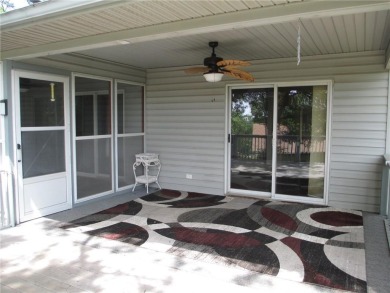 Move in ready Ranch home is waiting for YOU!! Well maintained 3 on Holiday Island Golf Course in Arkansas - for sale on GolfHomes.com, golf home, golf lot