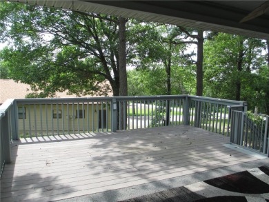 Move in ready Ranch home is waiting for YOU!! Well maintained 3 on Holiday Island Golf Course in Arkansas - for sale on GolfHomes.com, golf home, golf lot