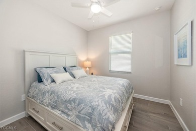 Better than new! This 4 bedroom, 3 bath waterfront front home on River Hall Country Club in Florida - for sale on GolfHomes.com, golf home, golf lot