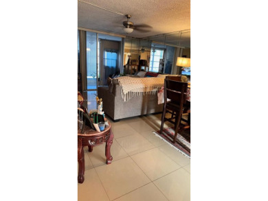 Beautiful 2 Bedroom, 2 bath, first floor condo unit located in on Sunrise Lakes Phase III in Florida - for sale on GolfHomes.com, golf home, golf lot