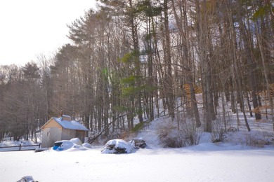 Stunning Newport home! AMAZING LOCATION 10-15 min Mount Sunapee on Newport Golf Club in New Hampshire - for sale on GolfHomes.com, golf home, golf lot