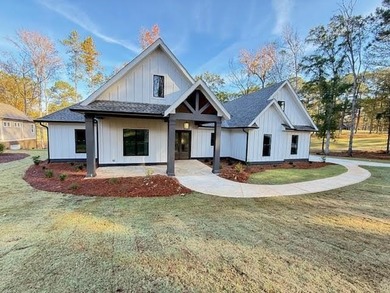 Wow!  Give yourself a gift with 20% price improvement on a on Harbor Club Golf and Country Club in Georgia - for sale on GolfHomes.com, golf home, golf lot