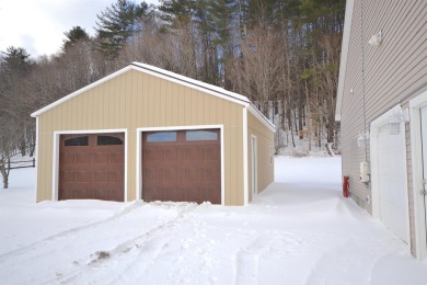 Stunning Newport home! AMAZING LOCATION 10-15 min Mount Sunapee on Newport Golf Club in New Hampshire - for sale on GolfHomes.com, golf home, golf lot