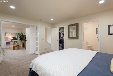 Natural light, thoughtful layout, lovely finishes, great storage on Eagle Crest Golf Resort - Resort Course in Oregon - for sale on GolfHomes.com, golf home, golf lot