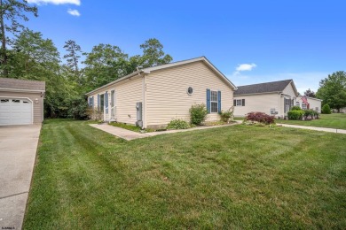 Comfortable, Low-Maintenance Living for Active Adults - 2 Bed, 2 on Mays Landing Golf and Country Club in New Jersey - for sale on GolfHomes.com, golf home, golf lot