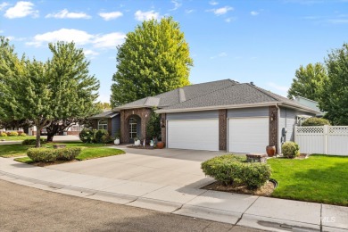 Welcome to the happiest home on the block! Entertain with on Lakeview Golf Club in Idaho - for sale on GolfHomes.com, golf home, golf lot