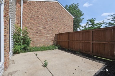 First-Floor Condo, Prime Hoffman Estates Location! Spacious on Hilldale Golf Club in Illinois - for sale on GolfHomes.com, golf home, golf lot