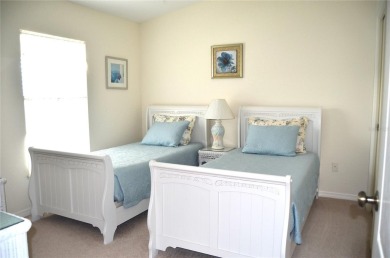 Motivated seller!  One owner, pet free, smoke free,  move-in on Pinemoor West Golf Club in Florida - for sale on GolfHomes.com, golf home, golf lot
