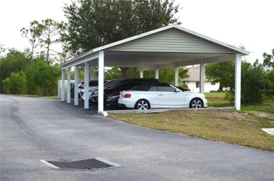 Motivated seller!  One owner, pet free, smoke free,  move-in on Pinemoor West Golf Club in Florida - for sale on GolfHomes.com, golf home, golf lot