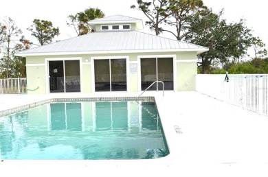 Motivated seller!  One owner, pet free, smoke free,  move-in on Pinemoor West Golf Club in Florida - for sale on GolfHomes.com, golf home, golf lot