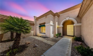 SUN CITY SUMMERLIN Townhome Priced to Sell ~ 2 Bedroom, 2 Bath ~ on Eagle Crest Golf Club in Nevada - for sale on GolfHomes.com, golf home, golf lot