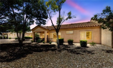 SUN CITY SUMMERLIN Townhome Priced to Sell ~ 2 Bedroom, 2 Bath ~ on Eagle Crest Golf Club in Nevada - for sale on GolfHomes.com, golf home, golf lot