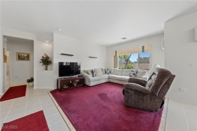 SUN CITY SUMMERLIN Townhome Priced to Sell ~ 2 Bedroom, 2 Bath ~ on Eagle Crest Golf Club in Nevada - for sale on GolfHomes.com, golf home, golf lot