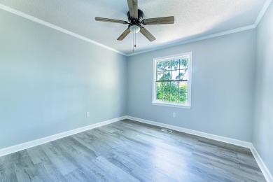 MAKE EVERY DAY A VACATION DAY! LOCATED IN SANTEE COOPER RESORT on Santee-Cooper Country Club in South Carolina - for sale on GolfHomes.com, golf home, golf lot