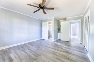 MAKE EVERY DAY A VACATION DAY! LOCATED IN SANTEE COOPER RESORT on Santee-Cooper Country Club in South Carolina - for sale on GolfHomes.com, golf home, golf lot