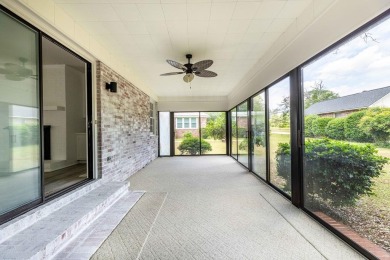 MAKE EVERY DAY A VACATION DAY! LOCATED IN SANTEE COOPER RESORT on Santee-Cooper Country Club in South Carolina - for sale on GolfHomes.com, golf home, golf lot