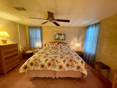 This home has been well maintained by the owners of over 30 on Water Oak Country Club Estates in Florida - for sale on GolfHomes.com, golf home, golf lot