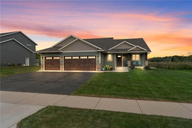 Only available due to the seller having job relocation! Why wait on Boulder Ridge Golf Club in Minnesota - for sale on GolfHomes.com, golf home, golf lot