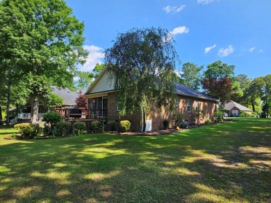 PRICE REDUCTION on this beautifully maintained 3BR/2BA home on Players Course At Wyboo Plantation in South Carolina - for sale on GolfHomes.com, golf home, golf lot