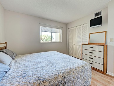 Beautifully RENOVATED and FRESHLY PAINTED condo with GOLF AND on Plantation Golf and Country Club in Florida - for sale on GolfHomes.com, golf home, golf lot