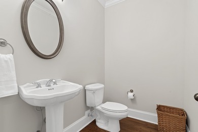 Charming 3-bedroom, 2.5-bath home located in the desirable on Harbor Club Golf and Country Club in Georgia - for sale on GolfHomes.com, golf home, golf lot