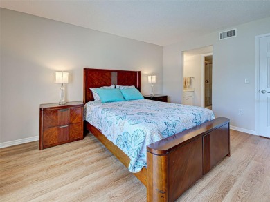 Beautifully RENOVATED and FRESHLY PAINTED condo with GOLF AND on Plantation Golf and Country Club in Florida - for sale on GolfHomes.com, golf home, golf lot