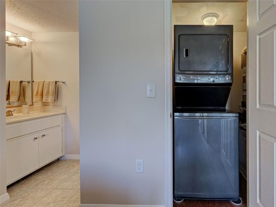 Beautifully RENOVATED and FRESHLY PAINTED condo with GOLF AND on Plantation Golf and Country Club in Florida - for sale on GolfHomes.com, golf home, golf lot