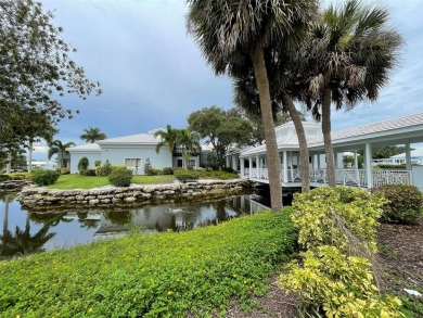 Beautifully RENOVATED and FRESHLY PAINTED condo with GOLF AND on Plantation Golf and Country Club in Florida - for sale on GolfHomes.com, golf home, golf lot