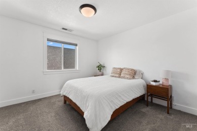 Prepare to be moved! $20,000 in instant equity! Appraisal on on SpurWing Country Club in Idaho - for sale on GolfHomes.com, golf home, golf lot