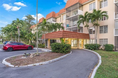 All ages welcome! Come see this beautifully updated 1/1 with on Inverrary Country Club in Florida - for sale on GolfHomes.com, golf home, golf lot