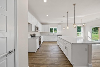 A MUST SEE... PRICED TO SELL!! Beautiful new construction with 3 on The Club At Runaway Bay in Texas - for sale on GolfHomes.com, golf home, golf lot