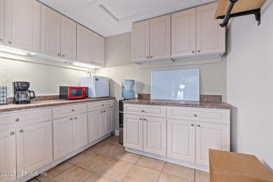 HVAC Replacement Credit with accepted full price offer! Nestled on Palm Harbor Golf Club in Florida - for sale on GolfHomes.com, golf home, golf lot