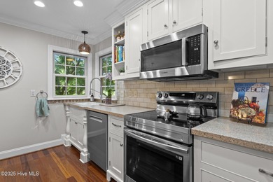 Stunning brick home with 2,815 square feet, 4 bedrooms, 3.5 on River Landing Golf Course in North Carolina - for sale on GolfHomes.com, golf home, golf lot