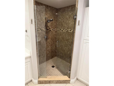 Lakewood Ranch condo living at its best! Check out this on Legacy Golf Club in Florida - for sale on GolfHomes.com, golf home, golf lot