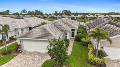 Private Pool, Lake View, and Maintenance-Free. Relax, Unwind on Plantation Golf and Country Club in Florida - for sale on GolfHomes.com, golf home, golf lot