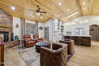 Here is the Pinetop Cabin you have been waiting for! Beautifully on Pinetop Lakes Golf and Country Club in Arizona - for sale on GolfHomes.com, golf home, golf lot